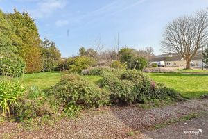 Photo 22- click for photo gallery